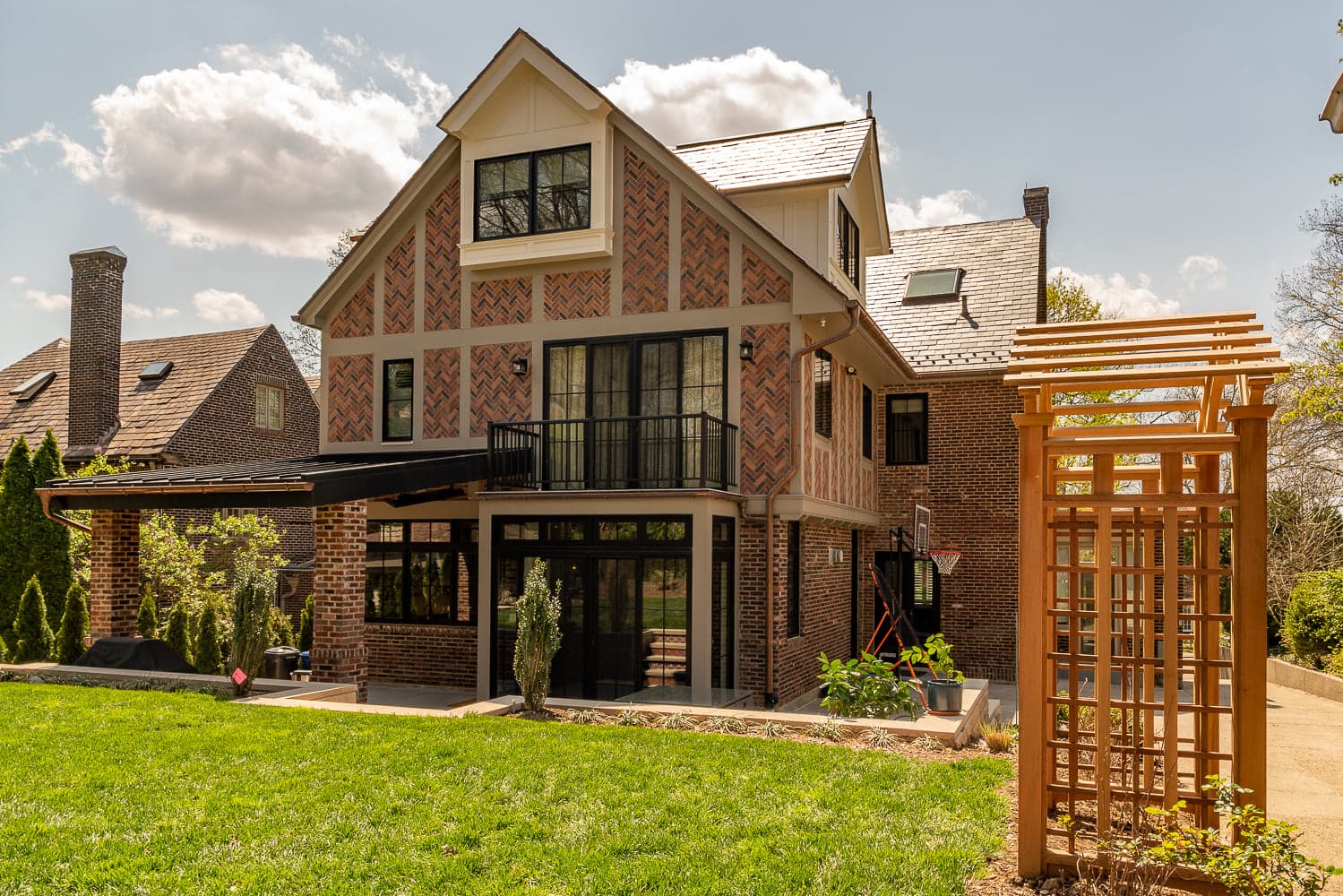 Pittsburgh's Older Homes Deserve Someone Who Knows Them
